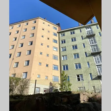Tyhjae 2 * Helsinki